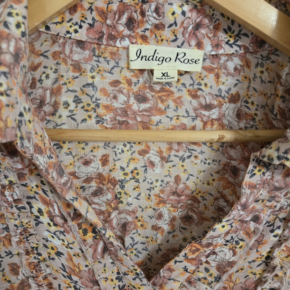 Indigo Rose pink Floral Button-Up Blouse with ruffles size XL - Picture 5 of 7